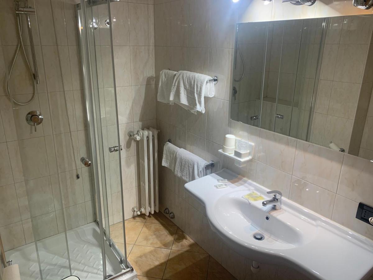 Hotel Marchina Brescia Dış mekan fotoğraf